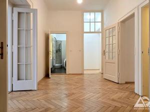 Pronájem bytu 4+kk, Praha - Nové Město, Podskalská, 100 m2