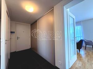 Pronájem bytu 3+kk, Praha - Modřany, Kolmanova, 90 m2