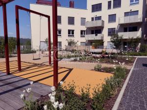 Pronájem bytu 3+kk, Praha - Modřany, Kolmanova, 90 m2