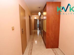 Pronájem bytu 4+1, Karlovy Vary, Zbrojnická, 108 m2