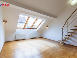 Prodej bytu 2+kk, Praha - Žižkov, Štítného, 57 m2