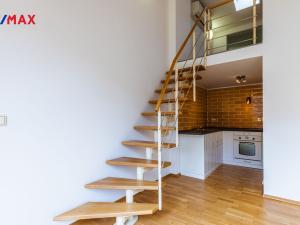 Prodej bytu 2+kk, Praha - Žižkov, Štítného, 57 m2