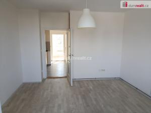 Pronájem bytu 2+kk, Praha - Vršovice, Novgorodská, 42 m2
