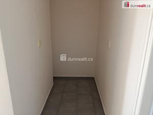 Pronájem bytu 2+kk, Praha - Vršovice, Novgorodská, 42 m2