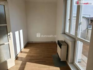 Pronájem bytu 2+kk, Praha - Vršovice, Novgorodská, 42 m2