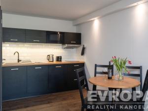 Prodej rodinného domu, Benecko - Horní Štěpanice, 245 m2