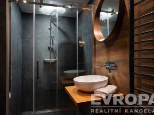 Prodej rodinného domu, Benecko - Horní Štěpanice, 245 m2