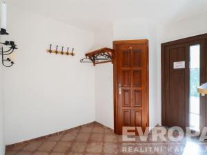 Prodej rodinného domu, Benecko - Horní Štěpanice, 245 m2