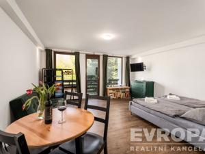 Prodej rodinného domu, Benecko - Horní Štěpanice, 245 m2