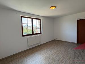 Prodej bytu 2+kk, Srní, 46 m2