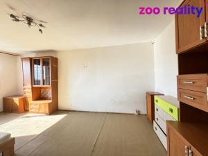 Prodej bytu 1+1, Chomutov, Holešická, 42 m2