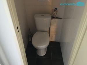 Pronájem bytu 1+1, Praha - Strašnice, Nad Primaskou, 41 m2