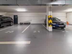 Pronájem bytu 2+kk, Praha - Uhříněves, Oty Bubeníčka, 52 m2