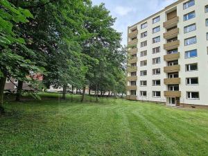 Pronájem bytu 1+kk, Karlovy Vary, Charkovská, 25 m2