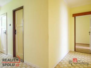 Prodej bytu 2+1, Odolena Voda, Husova, 58 m2