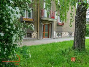 Prodej bytu 2+1, Odolena Voda, Husova, 58 m2