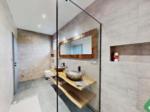 Prodej rodinného domu, Davle, Smíškova, 96 m2