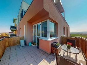 Pronájem bytu 2+kk, Uherské Hradiště, Jabloňová, 63 m2