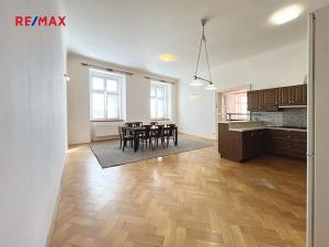 Pronájem bytu 3+kk, Praha - Smíchov, Nádražní, 127 m2