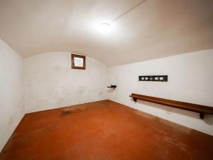 Pronájem obchodního prostoru, Praha - Bubeneč, Kamenická, 92 m2