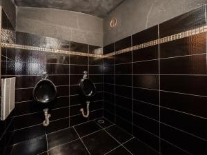 Pronájem obchodního prostoru, Praha - Bubeneč, Kamenická, 92 m2