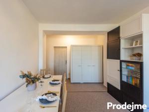 Prodej bytu 3+1, Brno - Lesná, Nejedlého, 62 m2