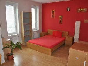 Pronájem bytu 1+kk, Praha - Košíře, Plzeňská, 31 m2
