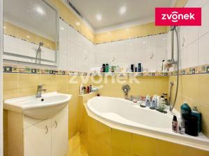 Pronájem bytu 4+1, Zlín, Okružní, 77 m2