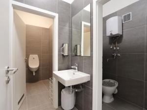 Pronájem kanceláře, Brno, Zelný trh, 38 m2
