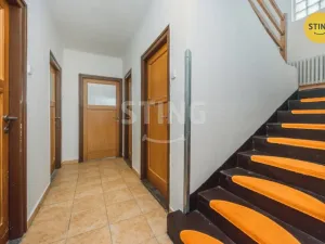 Prodej rodinného domu, Staré Jesenčany, 140 m2