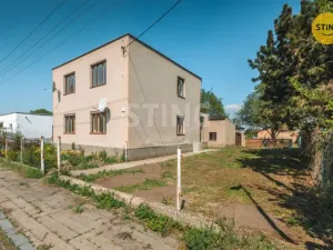 Prodej rodinného domu, Staré Jesenčany, 140 m2