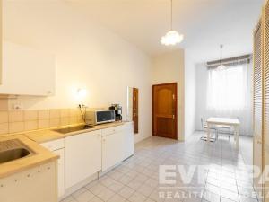 Prodej bytu 2+kk, Praha - Strašnice, Gutova, 53 m2