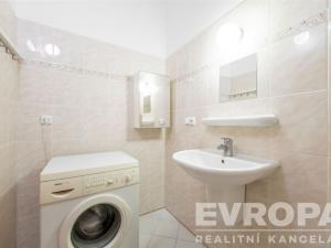 Prodej bytu 2+kk, Praha - Strašnice, Gutova, 53 m2