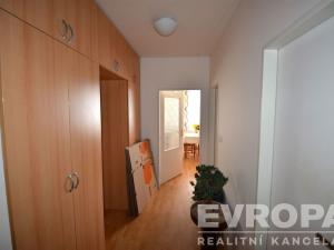 Pronájem bytu 3+kk, Praha - Kbely, Pod Nouzovem, 60 m2