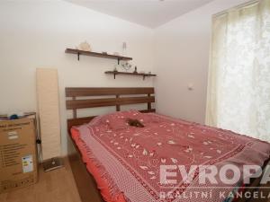 Pronájem bytu 3+kk, Praha - Kbely, Pod Nouzovem, 60 m2