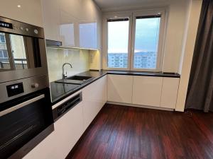 Pronájem bytu 3+kk, Brno - Bohunice, Okrouhlá, 67 m2