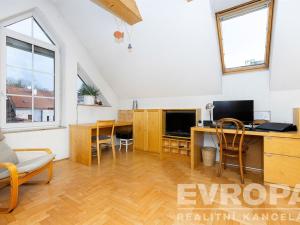 Prodej bytu 3+kk, Praha - Strašnice, Gutova, 90 m2