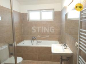 Pronájem bytu 2+kk, Olomouc, Novosadský dvůr, 63 m2