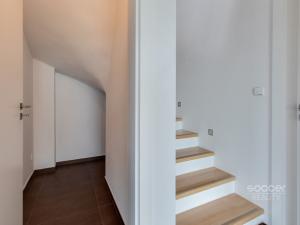 Pronájem rodinného domu, Praha - Horní Počernice, U Zimoviště, 137 m2