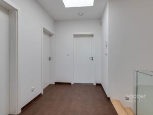 Pronájem rodinného domu, Praha - Horní Počernice, U Zimoviště, 137 m2