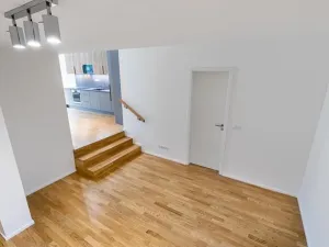Prodej bytu 1+kk, Praha - Žižkov, Seifertova, 67 m2