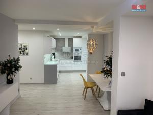 Pronájem bytu 2+kk, Ostrava - Poruba, Francouzská, 63 m2