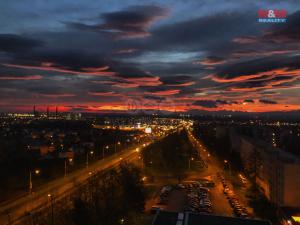 Pronájem bytu 2+kk, Ostrava - Poruba, Francouzská, 63 m2