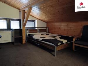 Pronájem bytu 2+1, Karlovy Vary, nám. 17. listopadu, 62 m2
