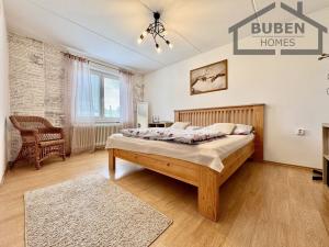 Prodej bytu 3+1, Tachov, Sládkova, 67 m2