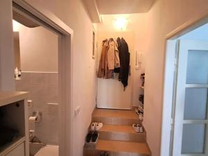 Pronájem bytu 1+1, Praha - Braník, Pod vinohradem, 37 m2