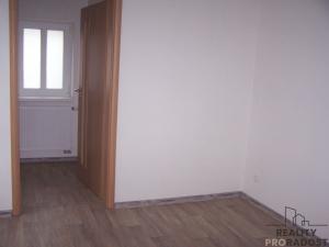 Pronájem bytu 1+kk, Praha - Řepy, Čistovická, 21 m2