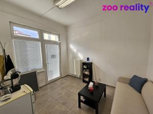 Pronájem obchodního prostoru, Litvínov, Masarykovo nám., 25 m2