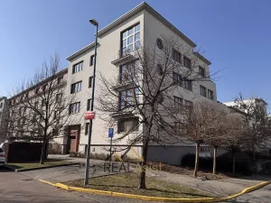 Prodej bytu 3+kk, Praha - Zbraslav, Neumannova, 77 m2