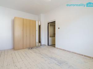 Prodej bytu 3+1, Nejdek, Husova, 110 m2